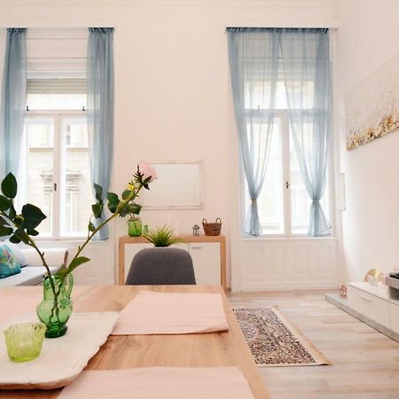 Lillybeth City Center Apartments Budapest Eksteriør bilde