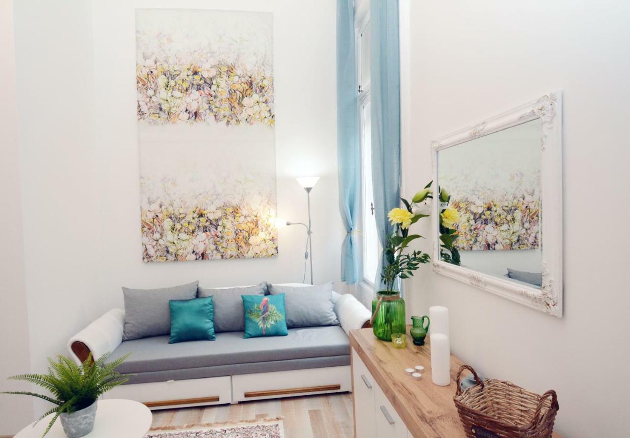 Lillybeth City Center Apartments Budapest Eksteriør bilde
