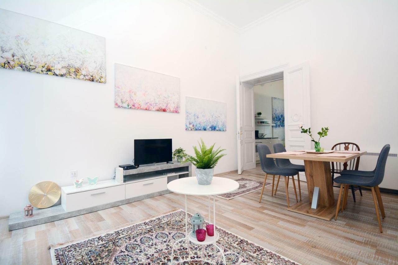 Lillybeth City Center Apartments Budapest Eksteriør bilde