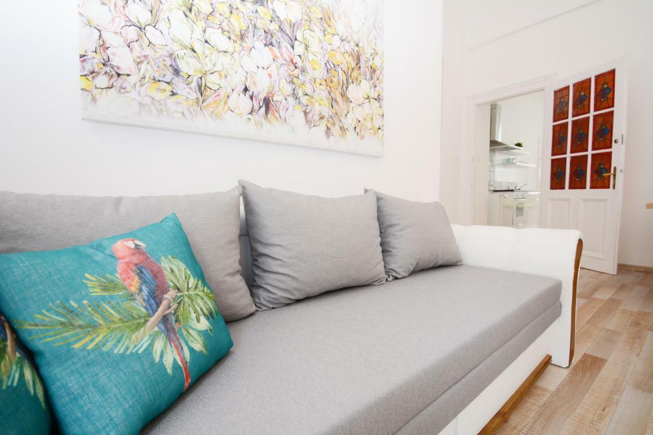 Lillybeth City Center Apartments Budapest Eksteriør bilde